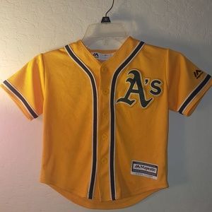 Boys oakland Athletics jersey size youth S